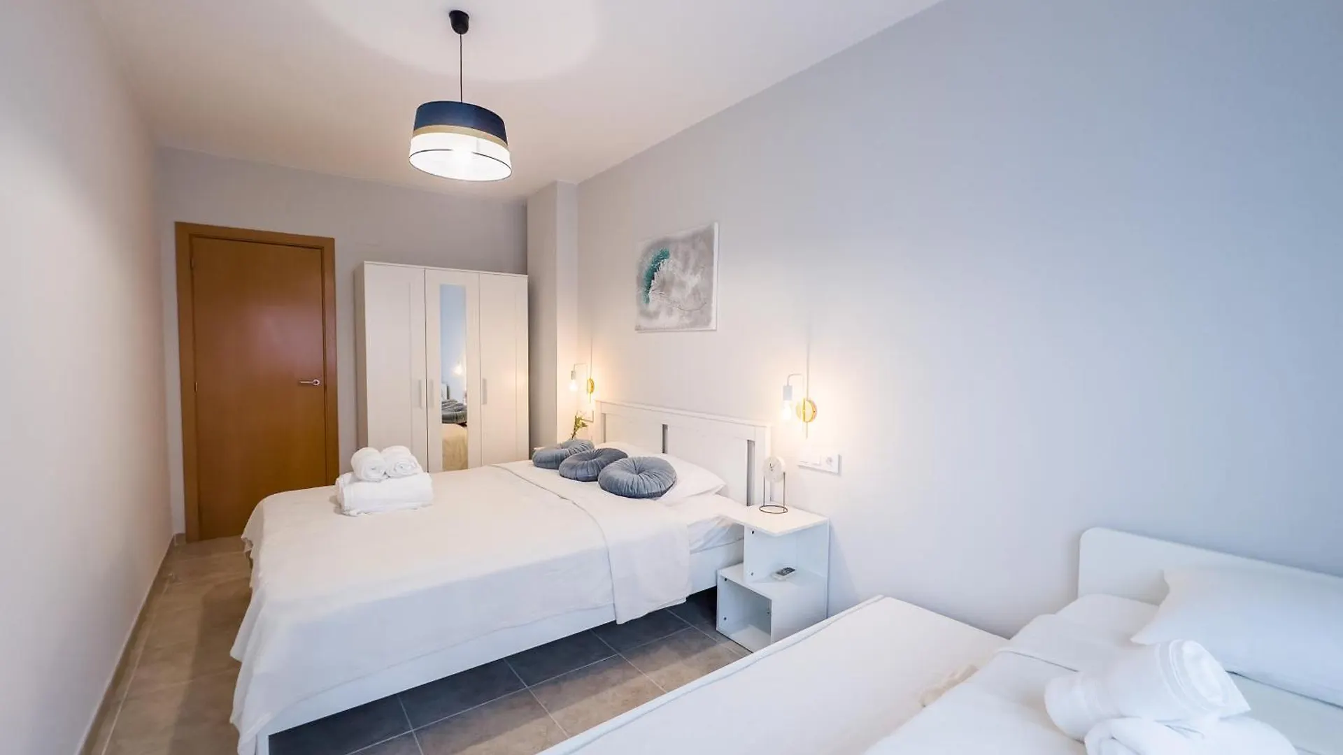 Lloret Apartment & Parking 료렛 드 마르 0*,