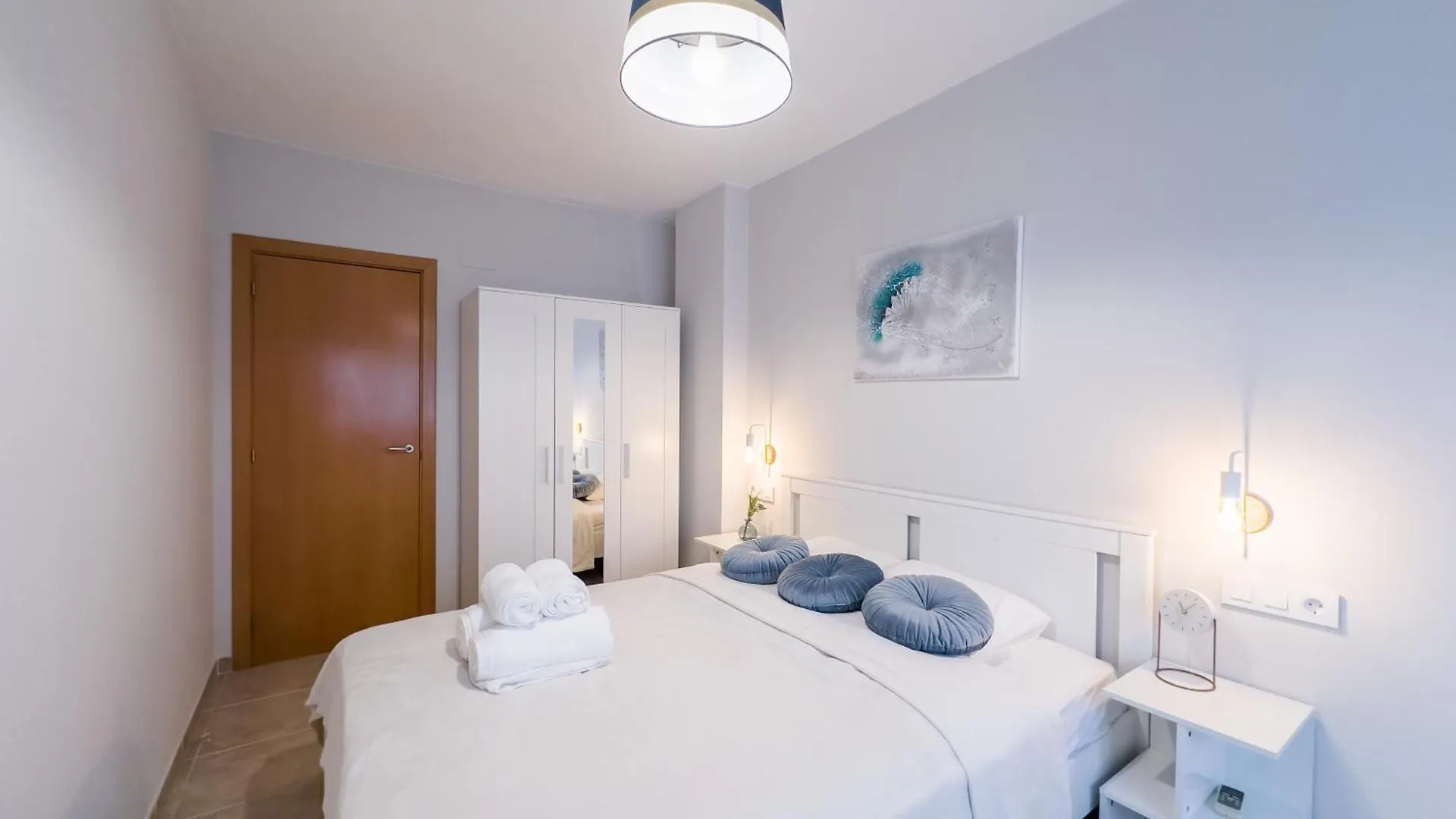 Lloret Apartment & Parking 료렛 드 마르 스페인