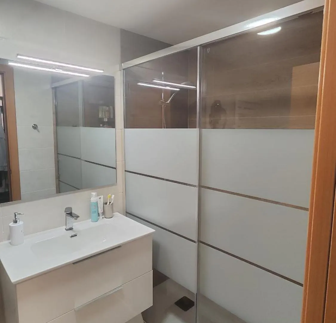 יורט דה מאר Lloret Apartment & Parking  יורט דה מאר